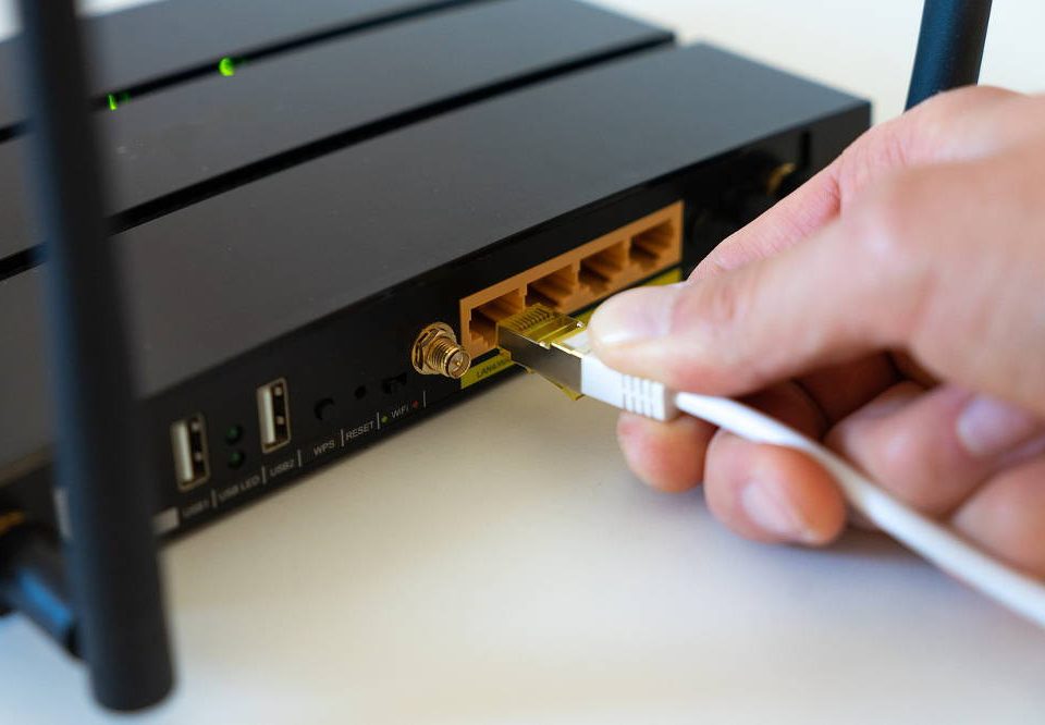 Jak podłączyć splitter ADSL